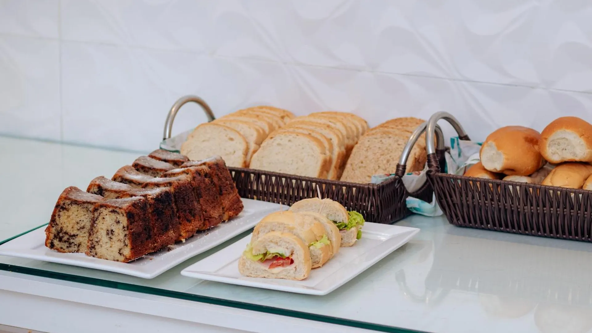 Alojamento de Acomodação e Pequeno-almoço Pousada Amelia Penha  Brasil